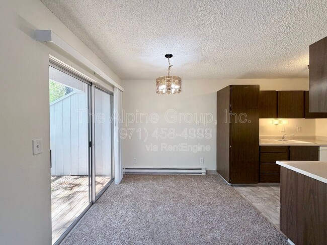 Building Photo - 13341 SW 17th St
