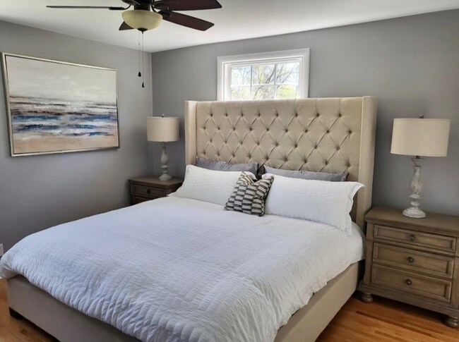 Building Photo - 202 Edgewater Dr