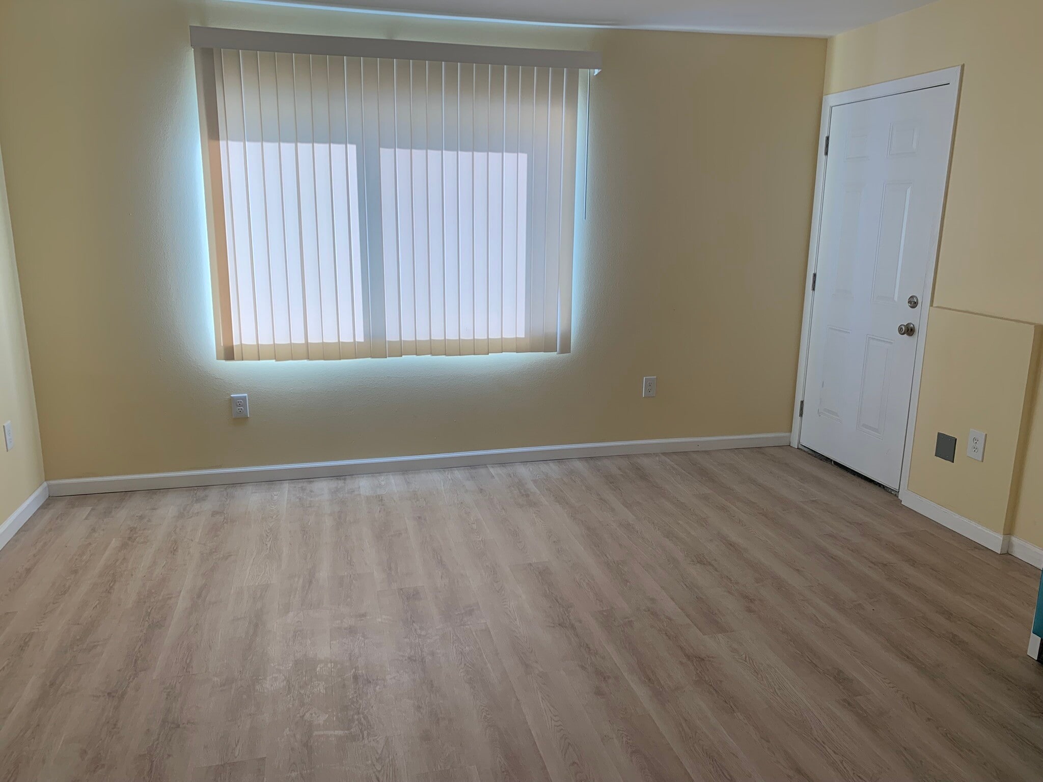 Building Photo - 12202 Timlico Ct