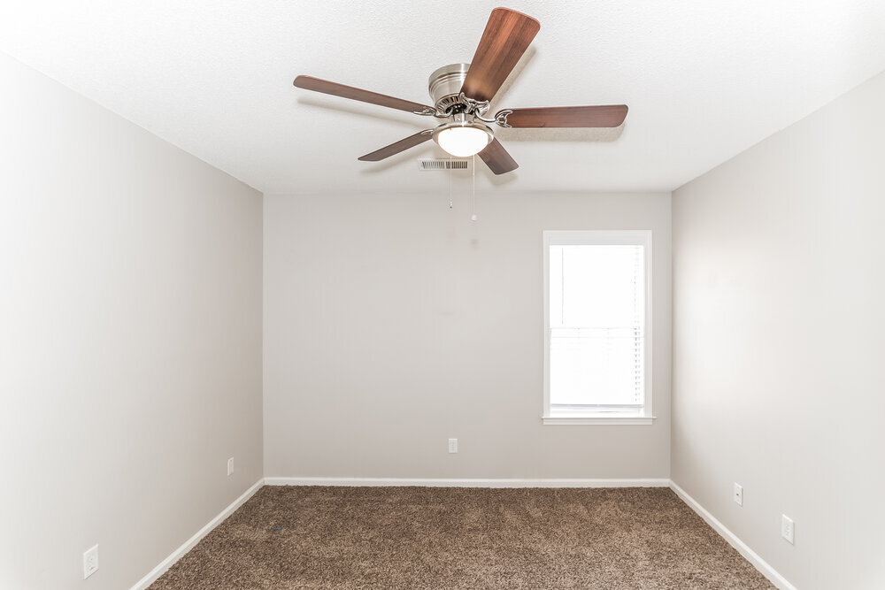Building Photo - 3448 Pendulum Dr E