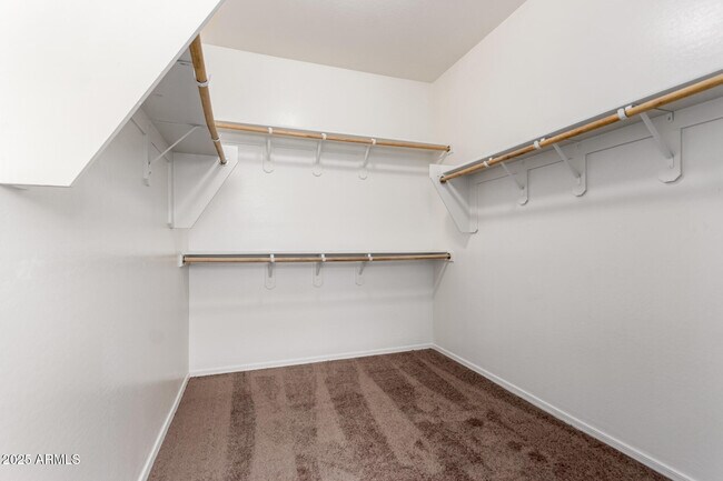 Building Photo - 2934 S 104th Ln