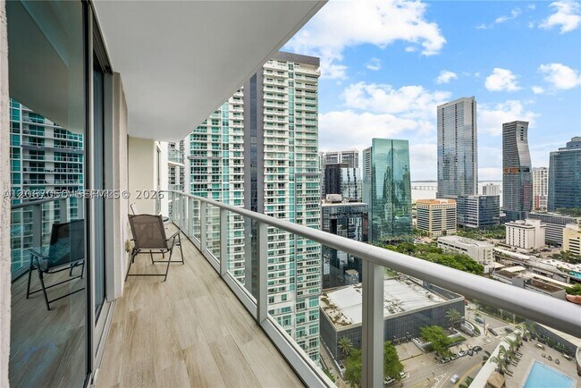 Building Photo - 1100 S Miami Ave