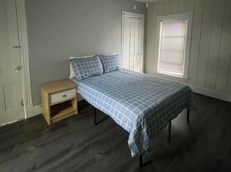 Room D - 18 Otsego St