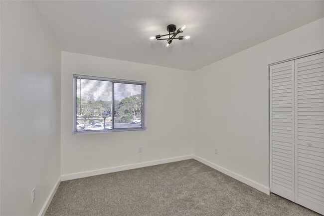 Building Photo - 1620 58th Ave S