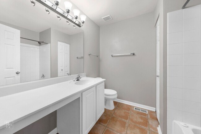 Building Photo - North Naperville Second Floor Two Bedroom Condo