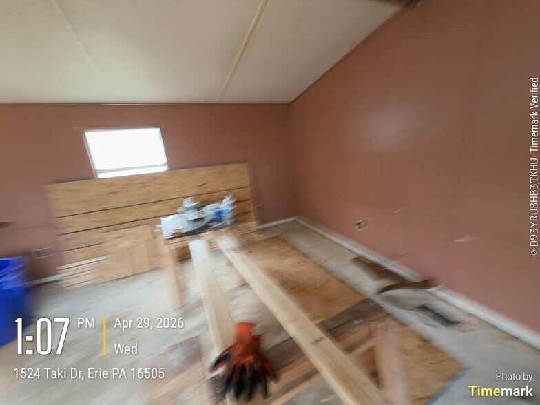 Building Photo - 1425 Wanna Dr