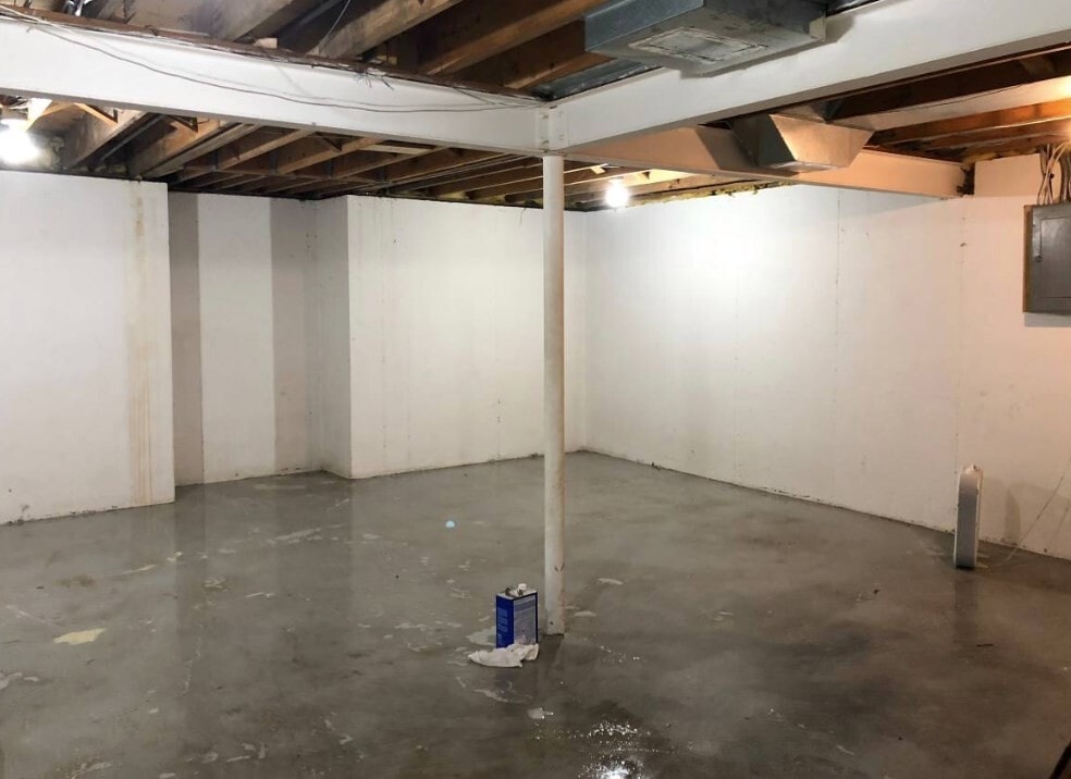 Building Photo - 3804 Pennsylvania Ave