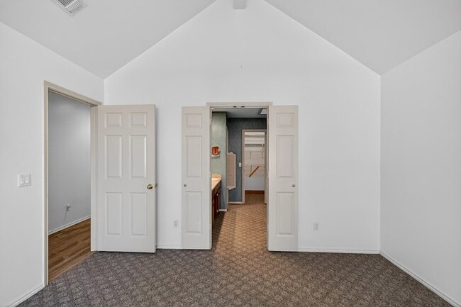 Building Photo - 1709 Castleford Rd