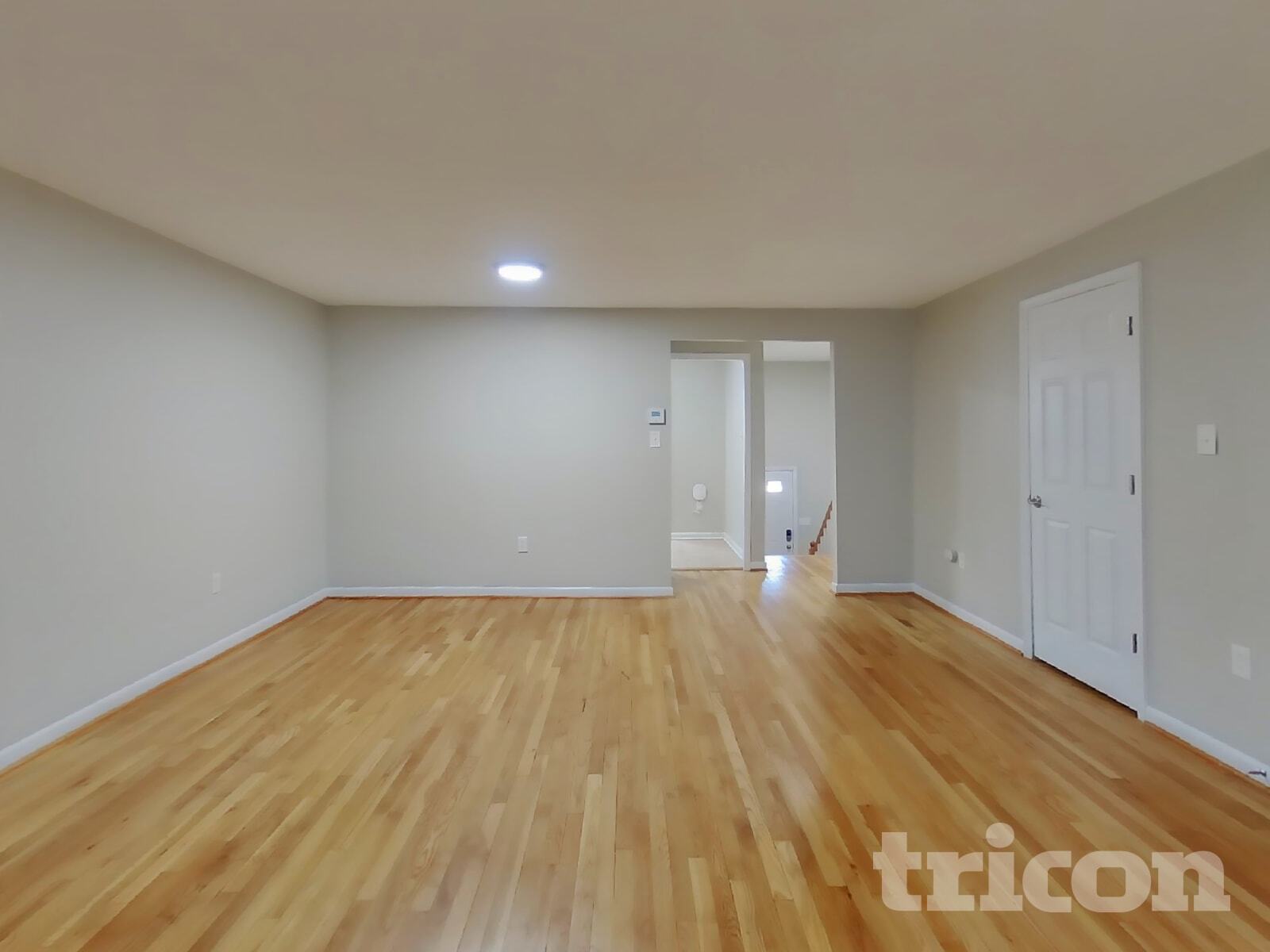 Building Photo - 26 Pickersgill Square