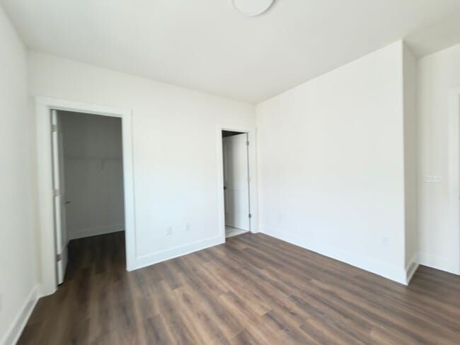 Building Photo - 3423 Holabird Ln