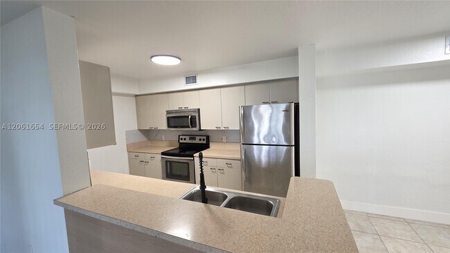 Building Photo - 15480 SW 284th St