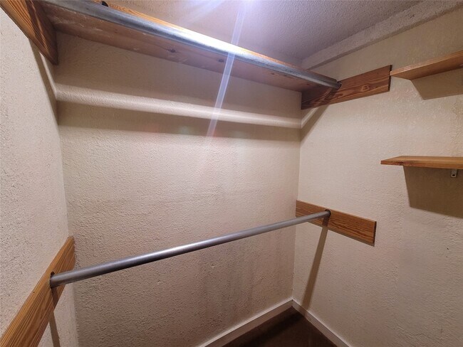 Building Photo - 3321 Avenue M