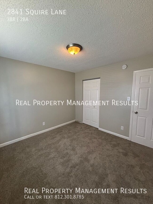 Building Photo - 2841 Squire Ln