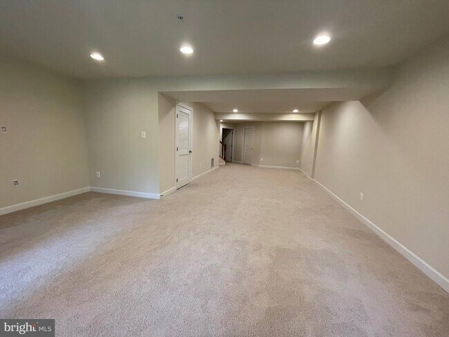 Building Photo - 3514 Tabard Ln