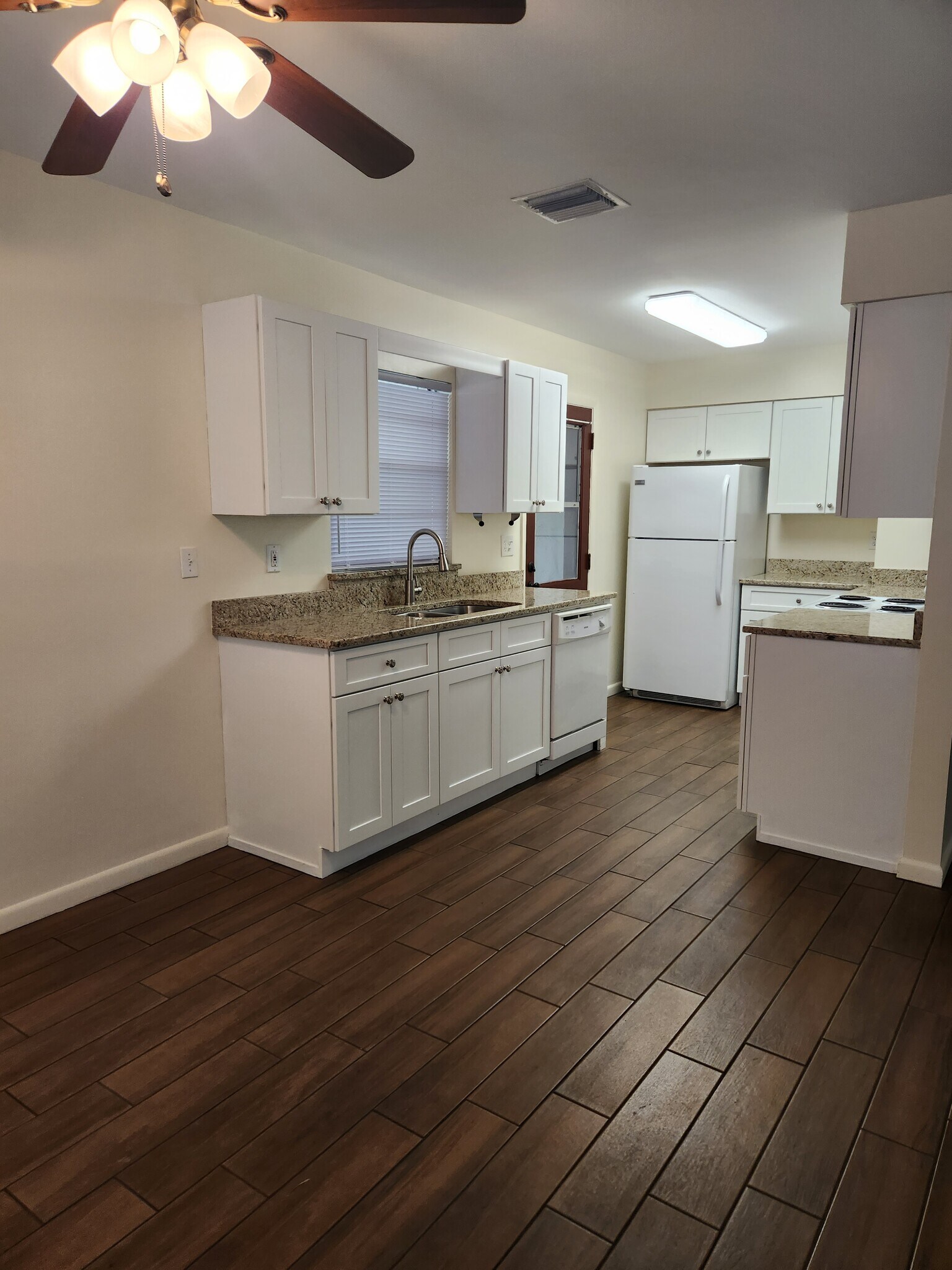 Kitchen - 1260 5th St