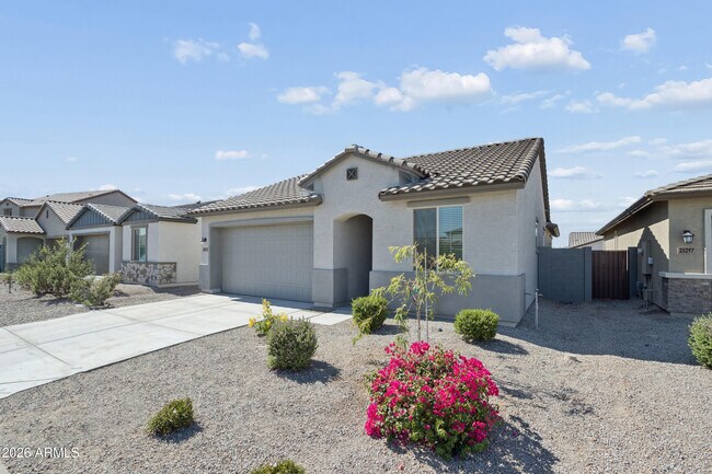 Building Photo - 25293 W Wayland Dr