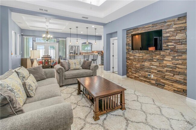 Building Photo - 25 Nickel Dr