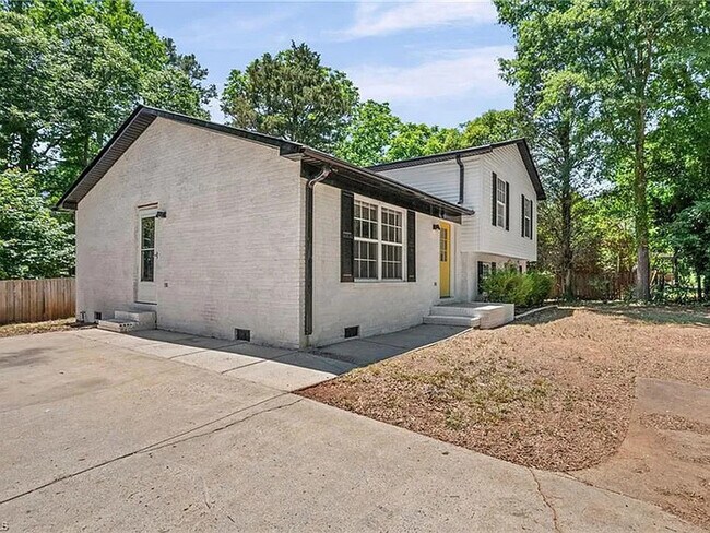 Building Photo - Build Equity Like a Homeowner – Lease to Own