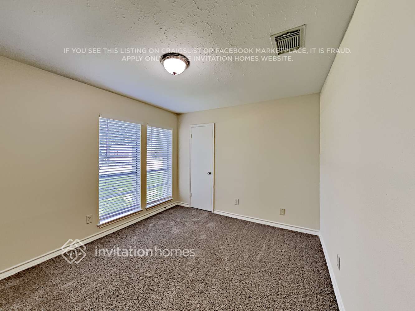 Building Photo - 19607 Horseshoe Lake Ln