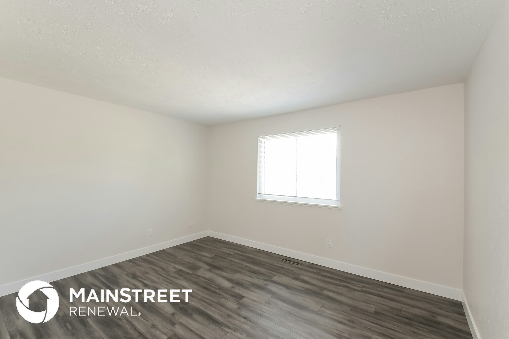 Building Photo - 17125 E Kent Dr