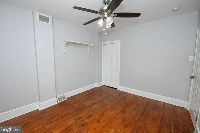 Bedroom - 3803 Sharp St