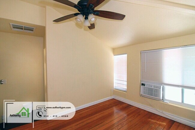 Building Photo - 2391 Placer St