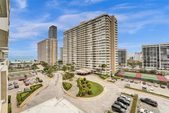 Building Photo - 1965 S Ocean Dr