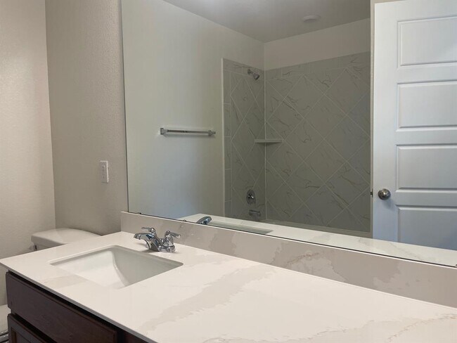 Building Photo - 12620 Anthology St