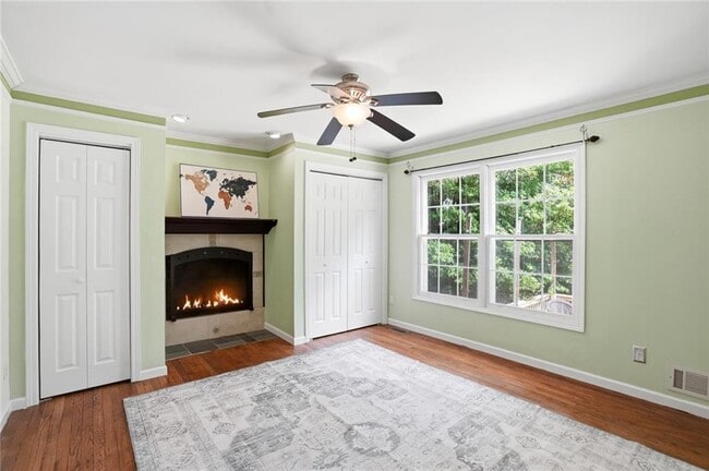 Building Photo - 5291 Manhasset Cove