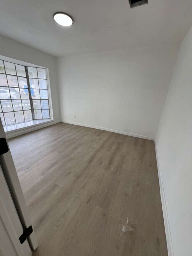 Building Photo - Gorgeous all renovated Home in Houston, TX!.