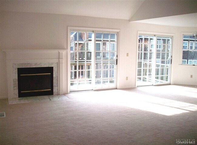 Building Photo - 517 Half Moon Bay Dr