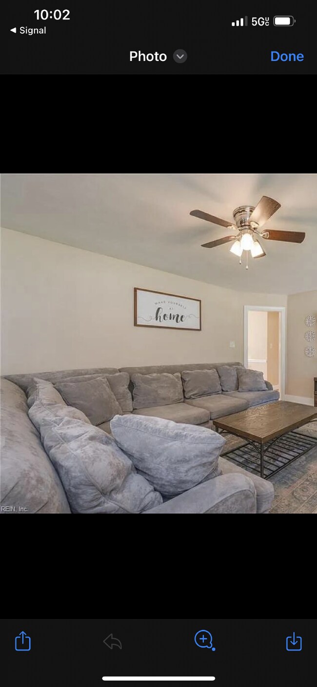 Building Photo - "Charming Single Family Home in Portsmouth – 1521 Sq Ft of Comfortable Living!"