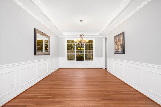 Building Photo - Stunning Sammamish Home, this home is a lifestyle!!