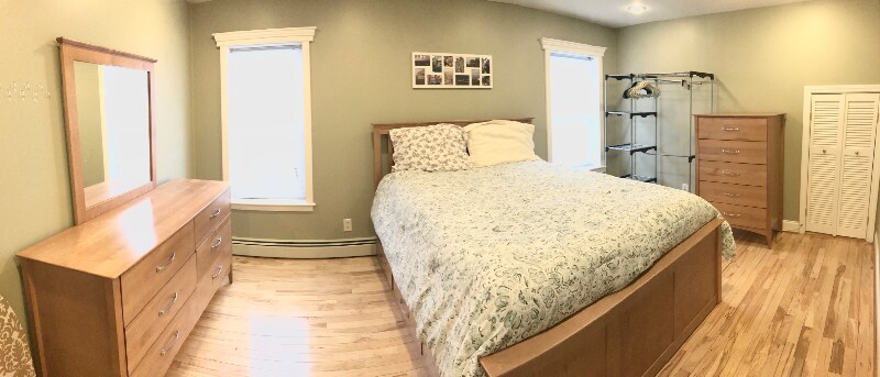 Building Photo - 13 Messenger St