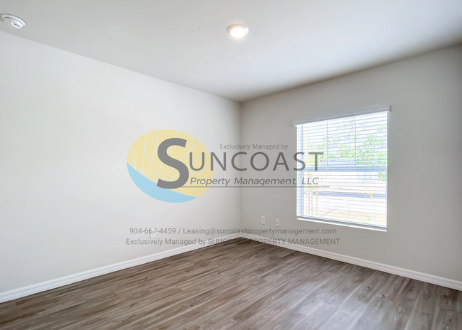 Building Photo - Brand-New 2-Bed, 2-Bath Duplex in Scenic P...