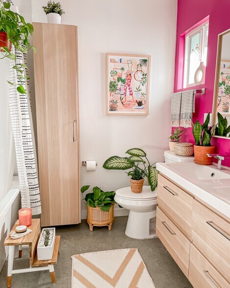 Building Photo - 3809 Floral Dr