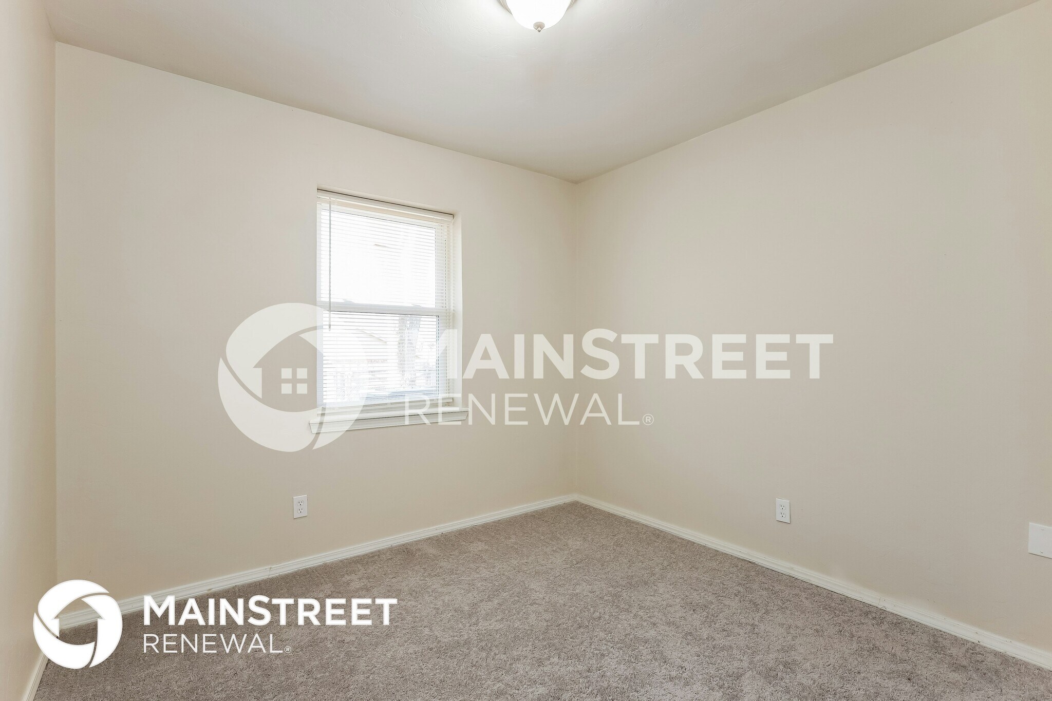 Building Photo - 908 N 5th St