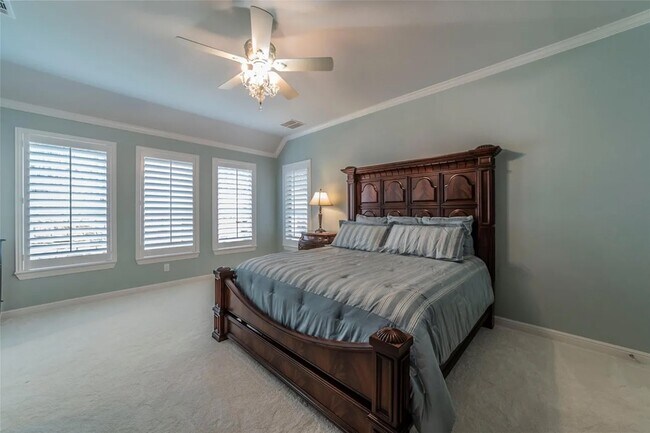 Building Photo - 1510 Pecan Valley Ct