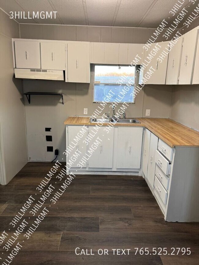 Building Photo - 22 W Kidds Mill Rd