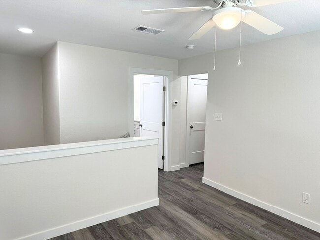 Building Photo - 3607 Sioux Trail