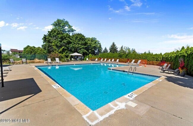 Building Photo - 85 Tower Hill Dr