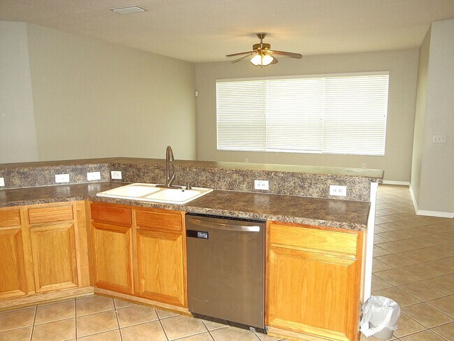 Building Photo - 11112 Wildcat Dr