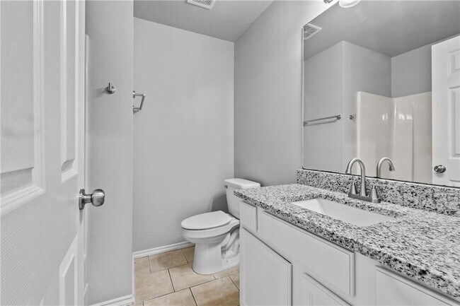 Building Photo - 1667 Evening Shade Dr