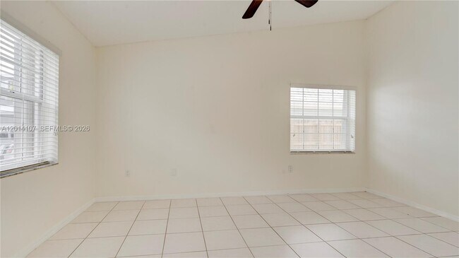 Building Photo - 6410 SW 112th Pl
