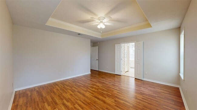Building Photo - 327 Bernburg Ln