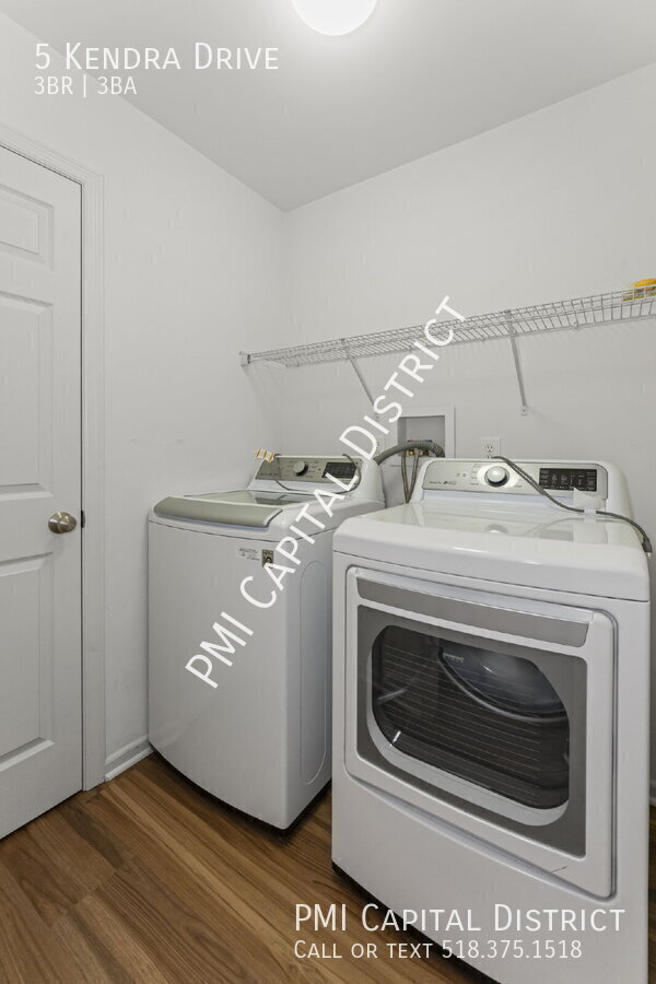 Building Photo - 5 Kendra Dr