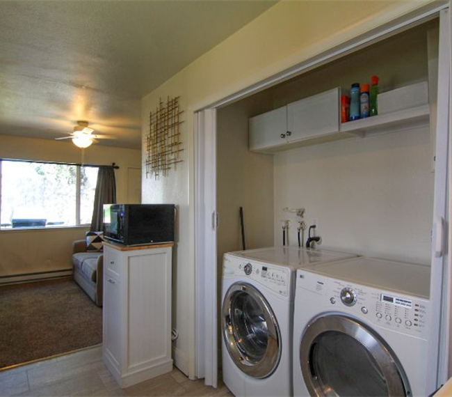 Building Photo - 1561 Willis St