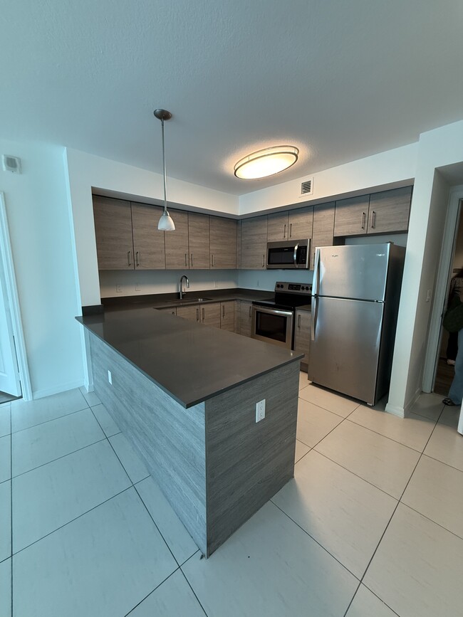 Building Photo - 7517 Mutiny Ave