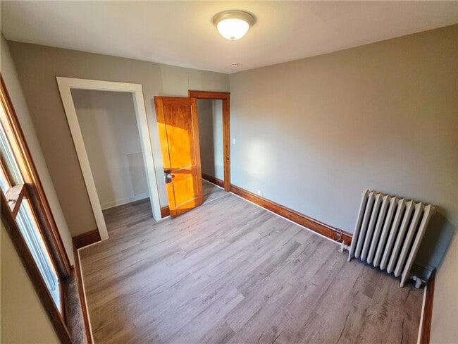 Building Photo - 414 N 33rd Ave