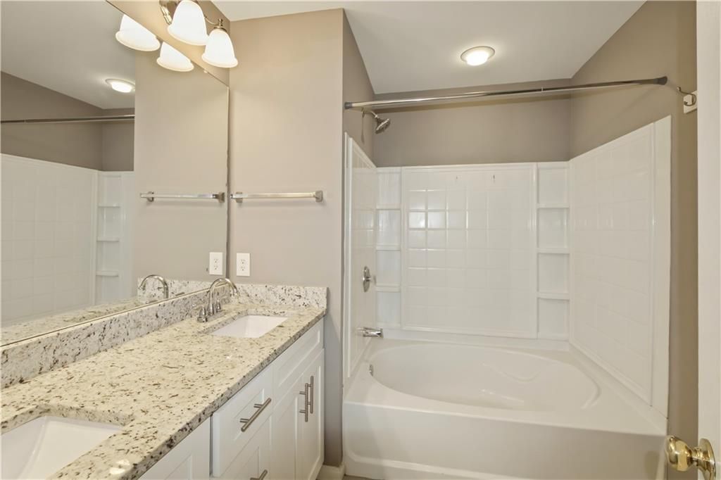 Building Photo - 1975 Hoods Fort Cir NW